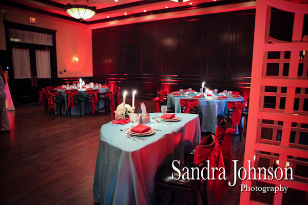 Best Maggiano's Orlando wedding photographer - Sandra Johnson (SJFoto.com)